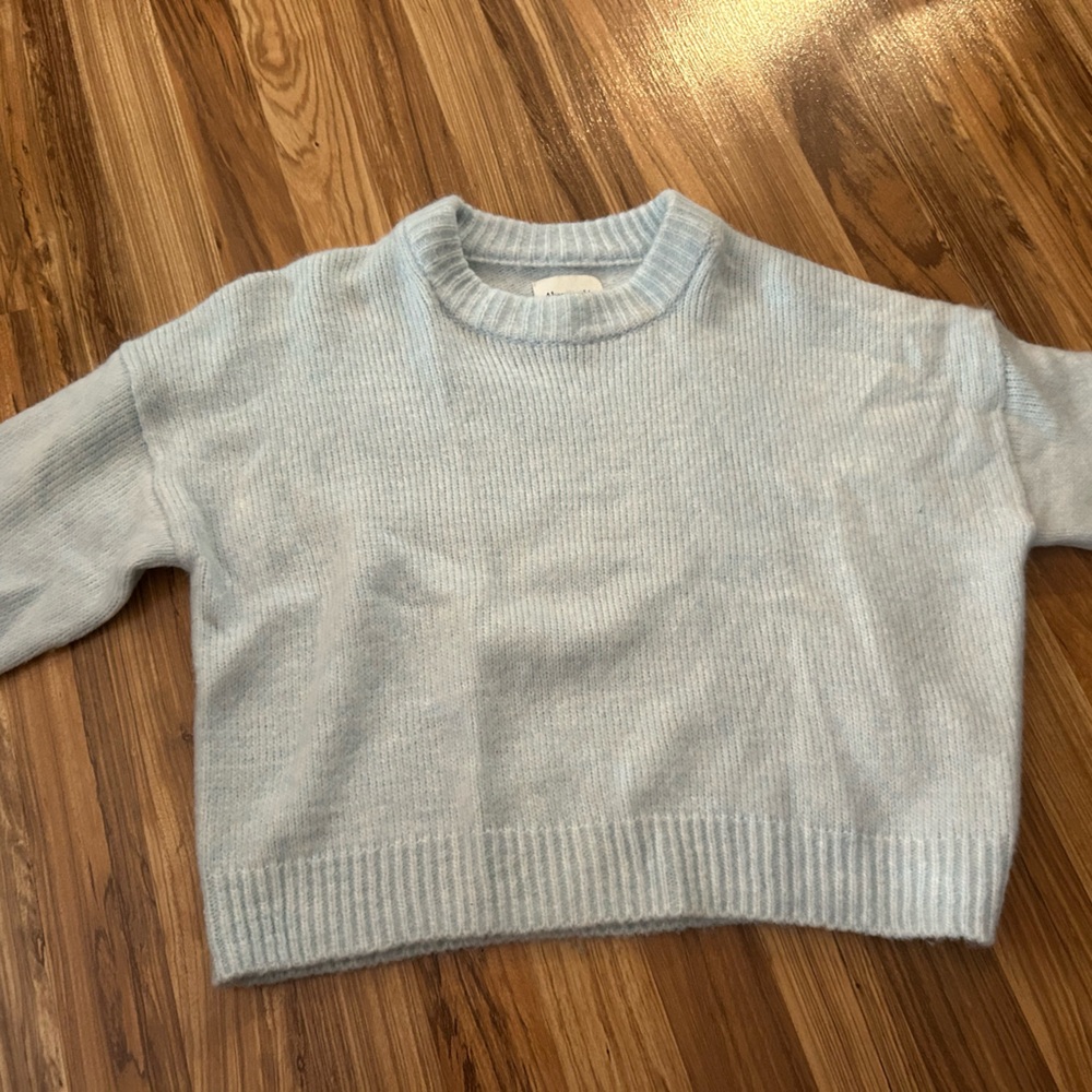 Abercrombie Cropped Wool Sweater